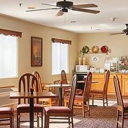 Capri Inn & Suites - Beatrice Restaurante foto
